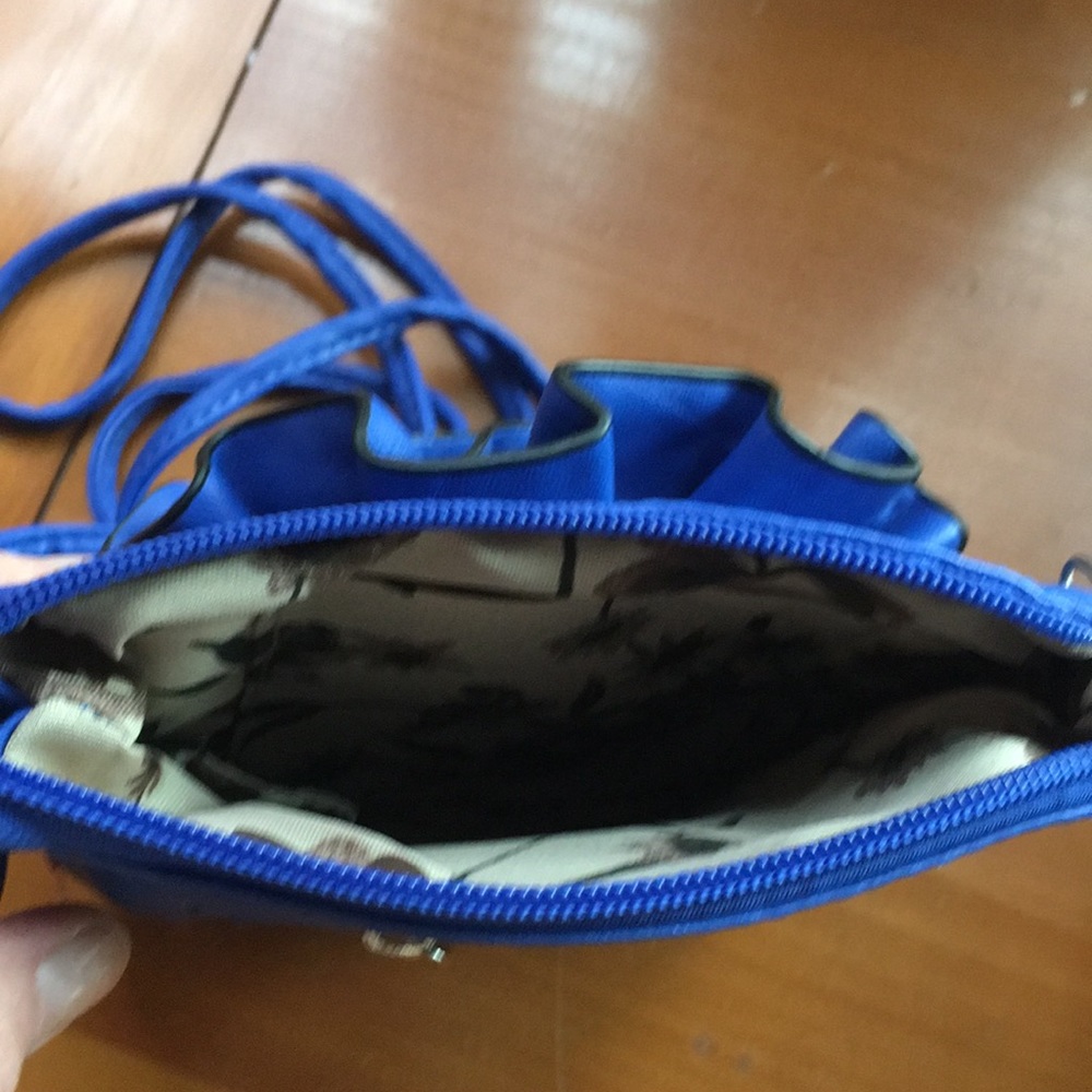 Adorable mini purse - Picture 4 of 5